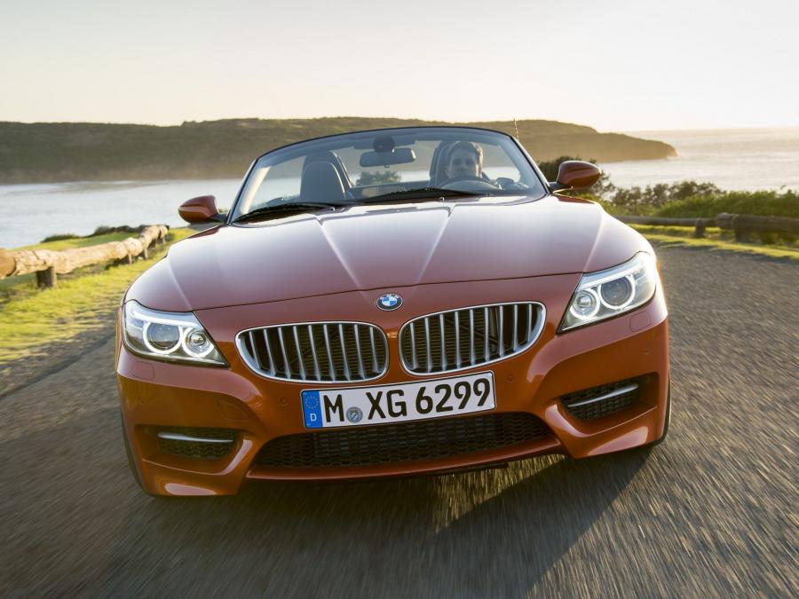  BMW Z4 sDrive 3.5is Roadster 2012 года  (фото 6 из 16)